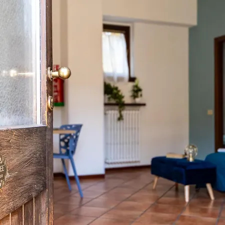 Apartament Golden Tree - Castelletto Ticino - Private Garage - Wifi